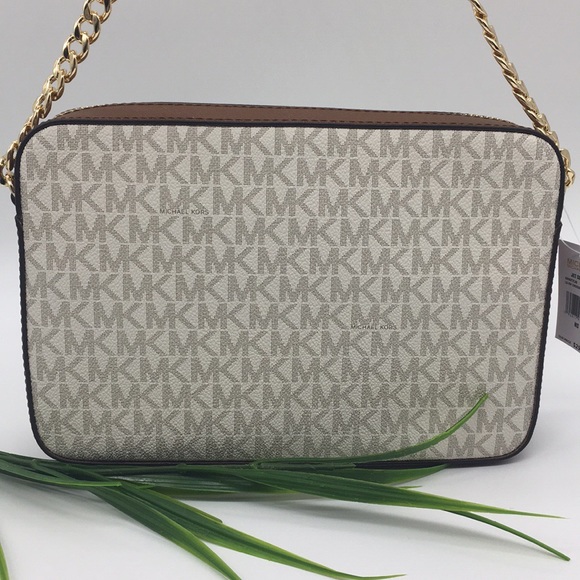 MICHAEL KORS LG EW CROSSBODY Bag Vanilla - Picture 7 of 8